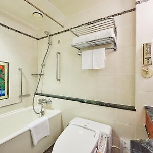 Standard Tower Triple Room